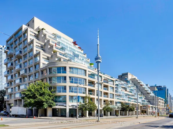 460 Queens Quay Way W #803E, Toronto, ON M5V 2Y4