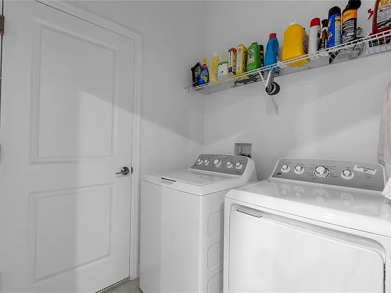 3087 Camden Way — Photo 10