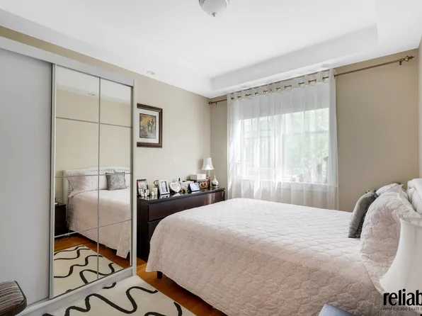 1492 East 12th Street image 8 of 12