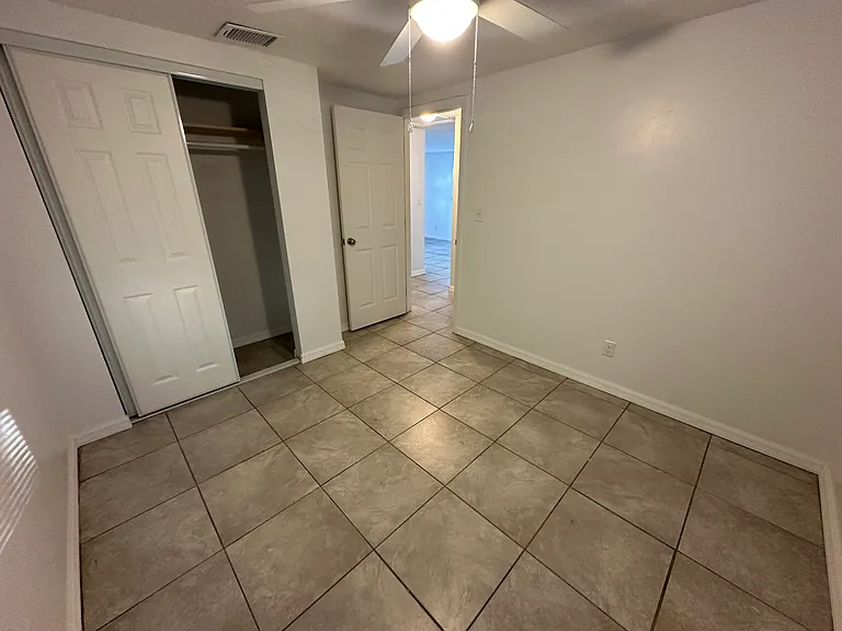 5901 Plaza View Dr #5901 — Photo 10