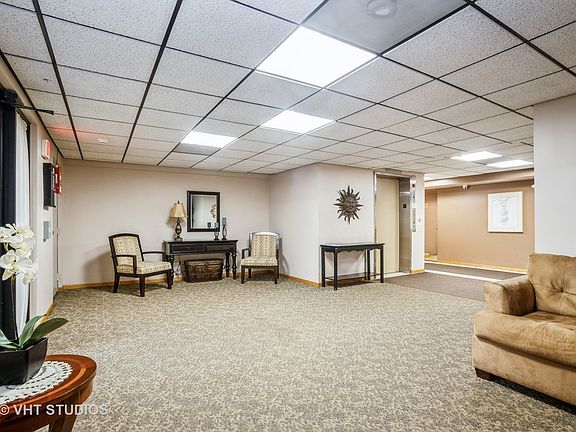 3rd image of 700 Graceland Ave APT 505
