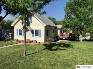 209 Maple St, Louisville, NE 68037