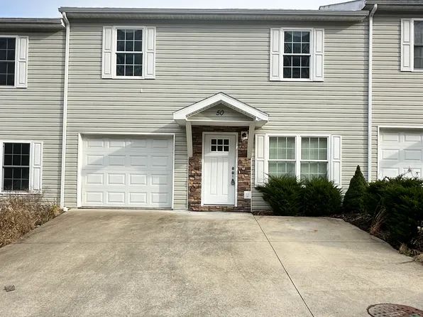 52 Brownstone Ln, Morgantown, WV 26505