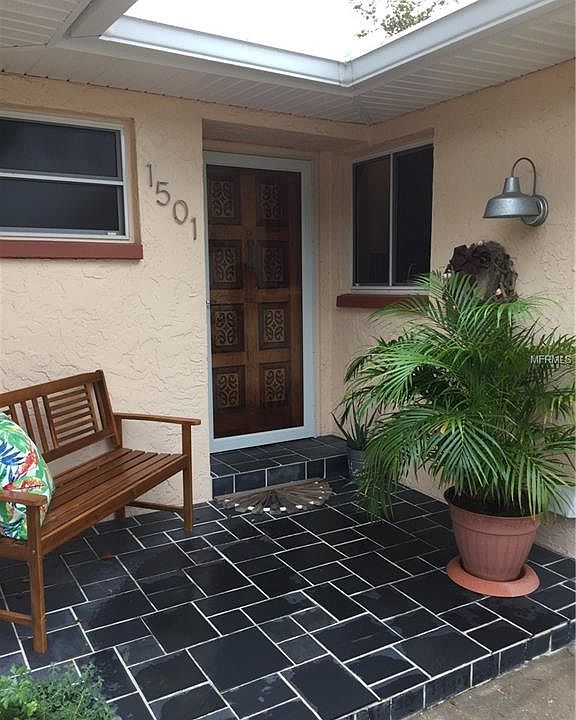1st image of 1501 Pleasant Grove Dr