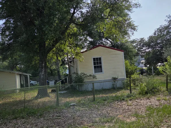 3762 A St SE #1, Bolivia, NC 28422