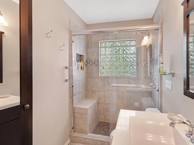 9039 Angora St — Photo 15