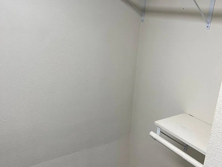 2624 FM 346 N — Photo 13