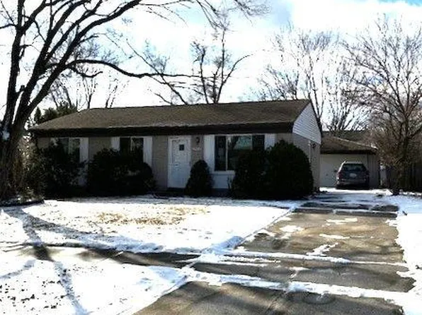 29636 Sussex Ave, Flat Rock, MI 48134