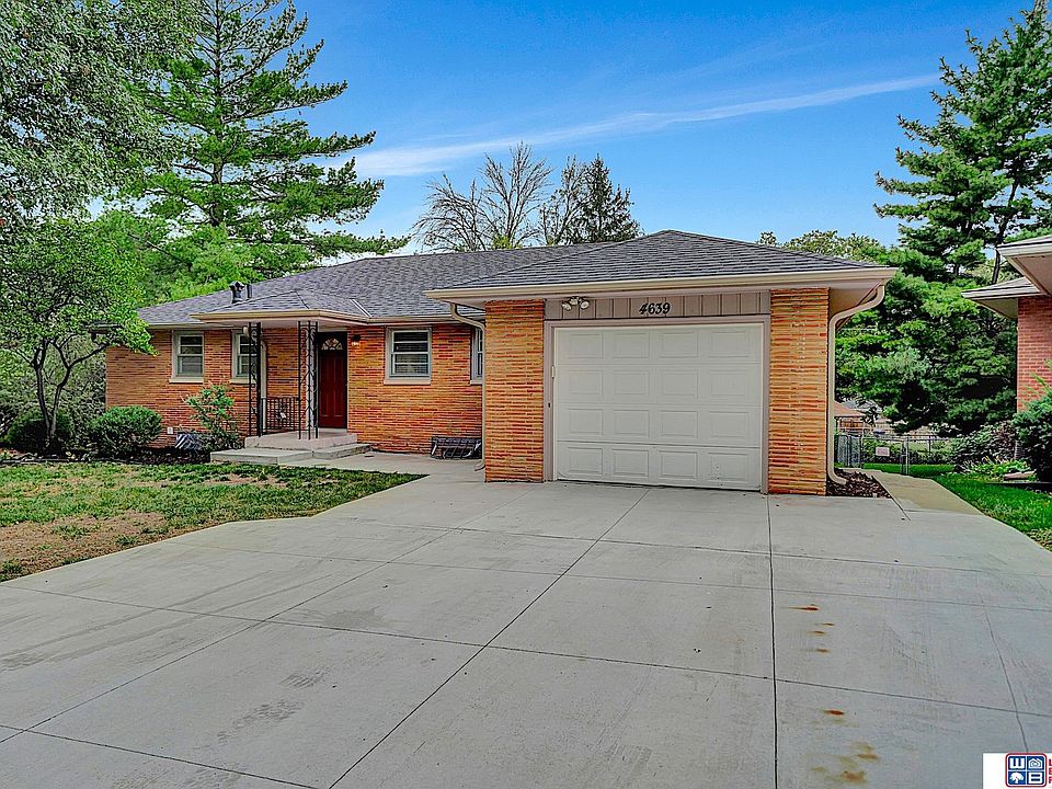 1st image of 4639 Bryan Cir