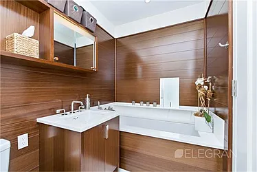 Rented by (Legacy) Elegran