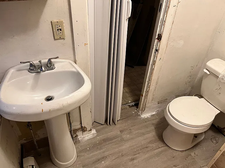 232 Wunder St — Photo 9