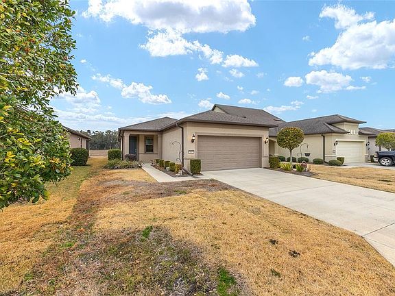 4th image of 9685 SW 63rd Loop