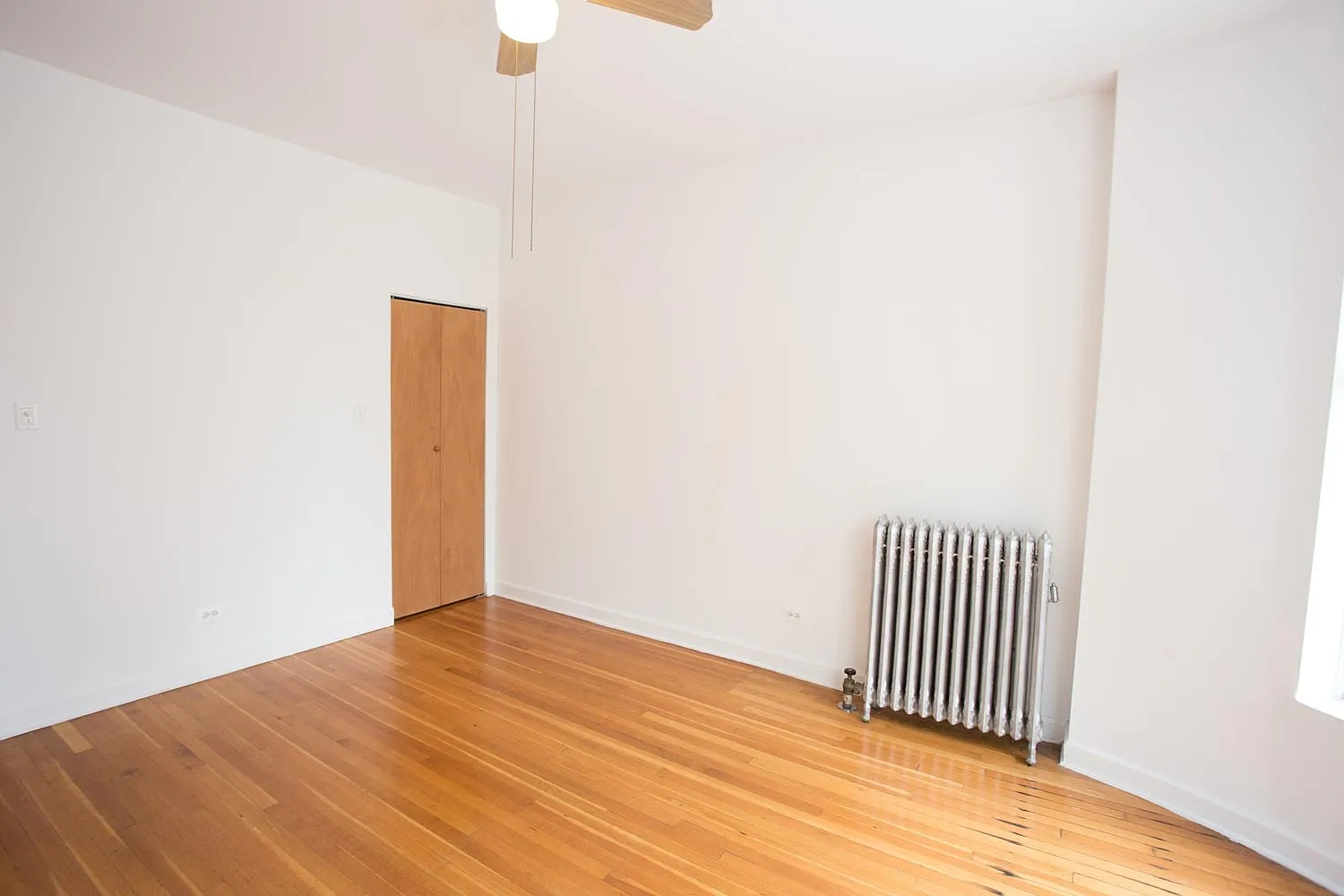 5500 S. Cornell Avenue — Photo 1
