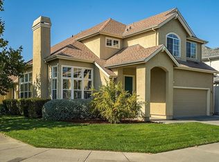 4751 Prospect Ave, Santa Rosa, CA 95409