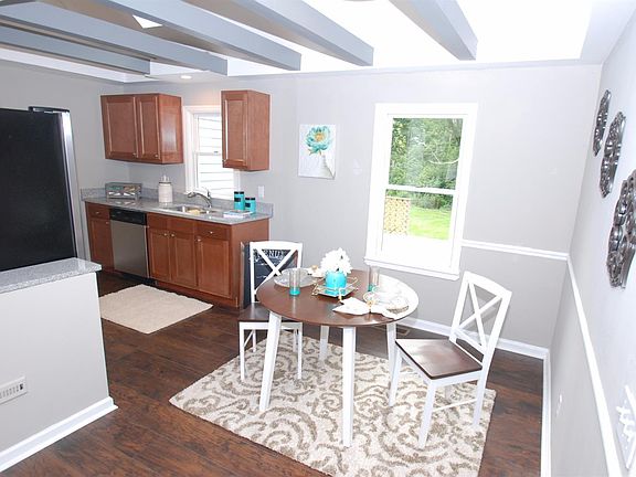 5th image of 4282 Zeller Dr
