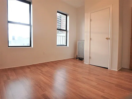 Rented by MAC Realty NY | media 4