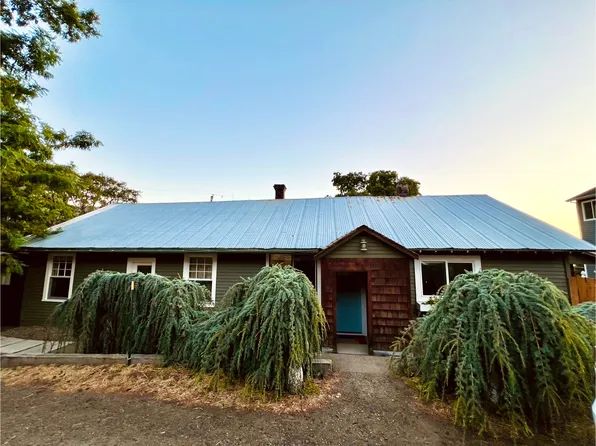 510 Tacoma Ave, Lyle, WA 98635