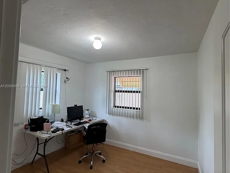 6717 Raleigh St — Photo 18