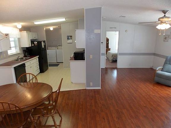 2nd image of 1750 Red Pine Ave