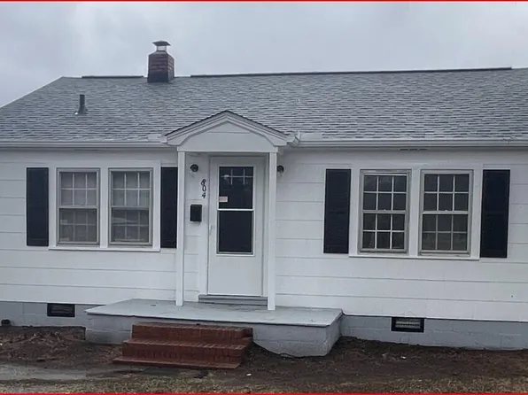 804 S Sampson Ave, Dunn, NC 28334