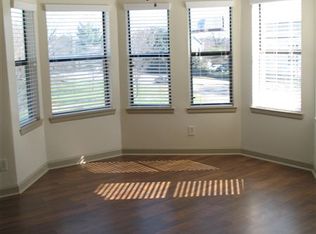417 W 10th St APT 3A, Charlotte, NC 28202