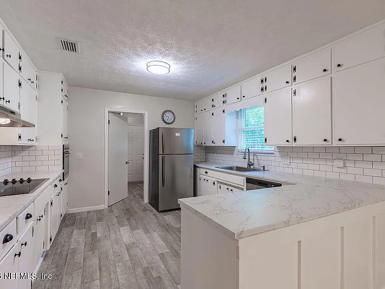 5018 County Road 214 — Photo 17