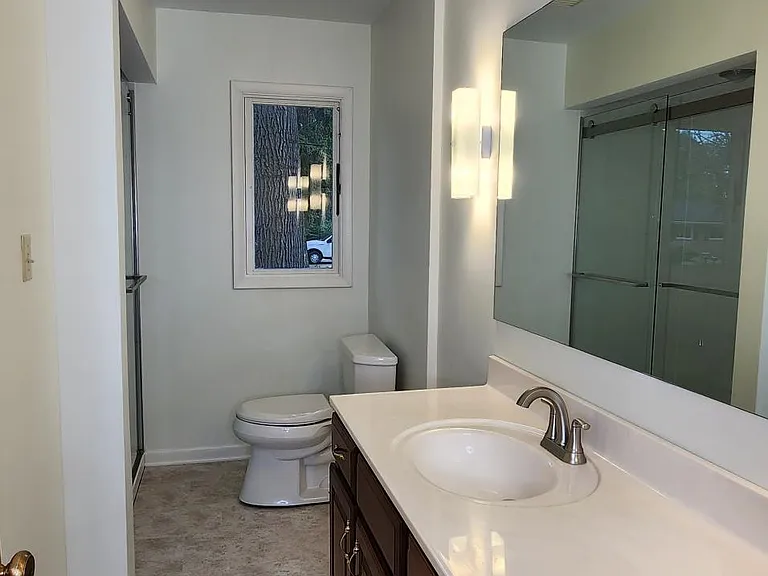 3033 Stanley Rd — Photo 21