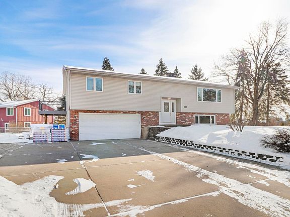 3rd image of 6415 Lani Ln