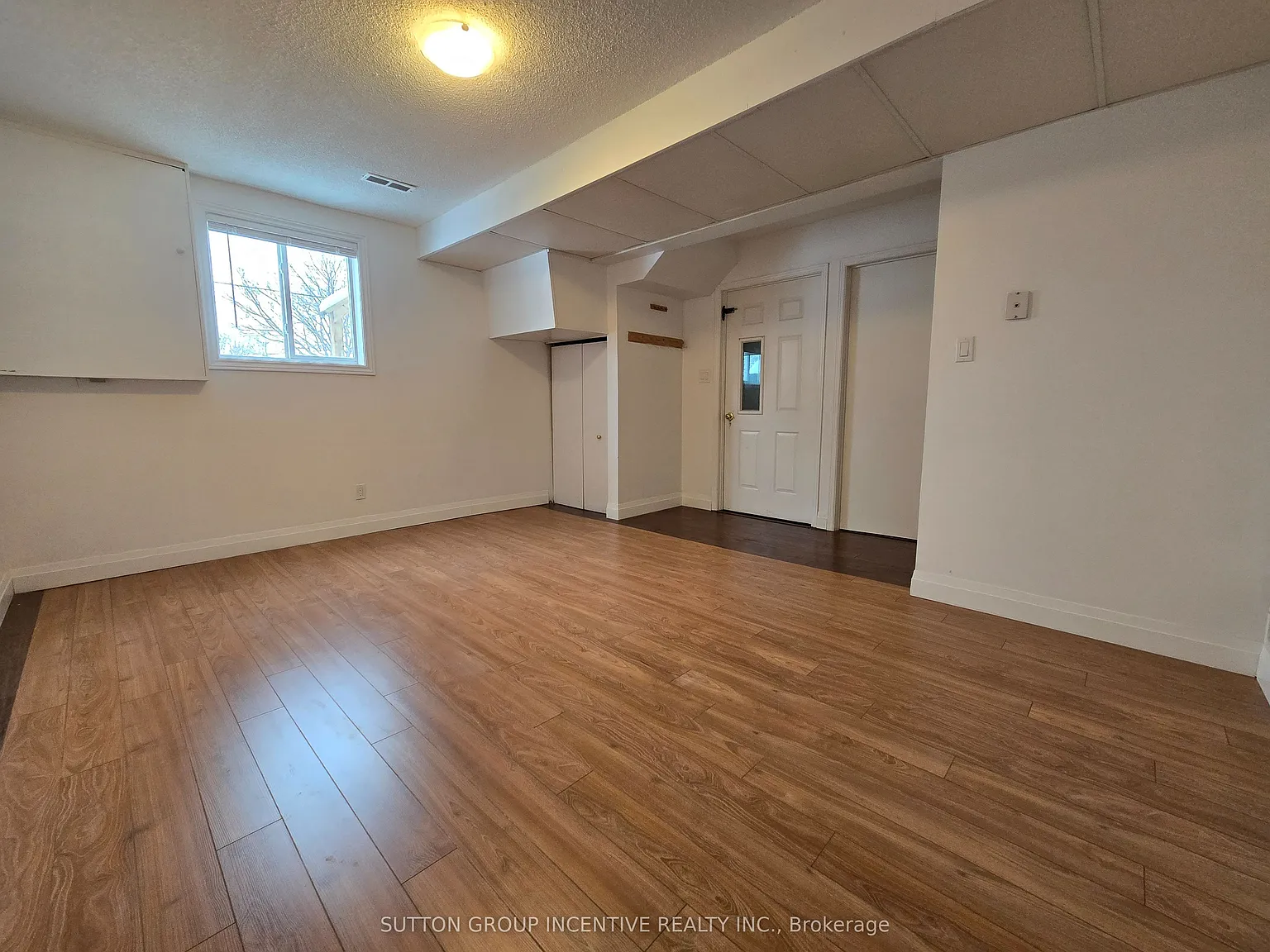 2 bed, $2,000 — Photo 4