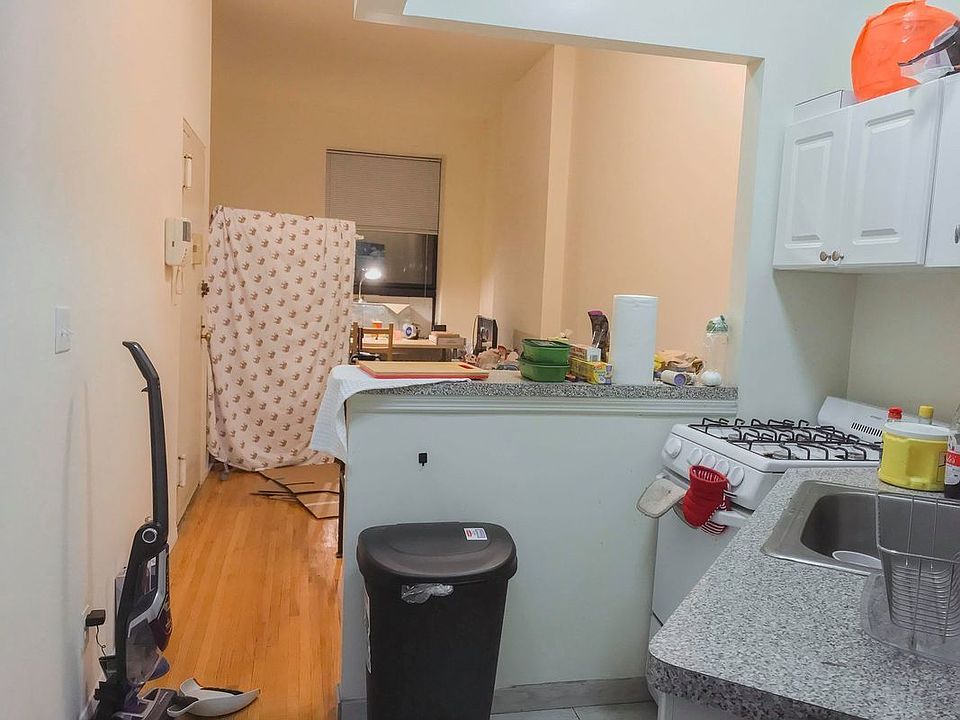 1st image of 415 E 90th St APT C