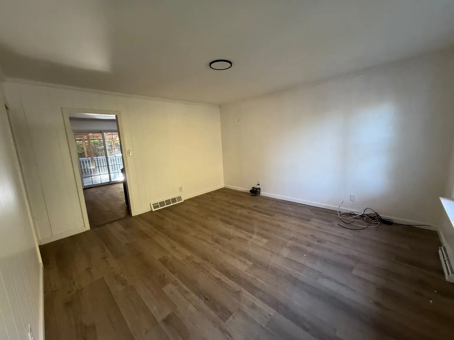 3 bed, $2,300 — Photo 1