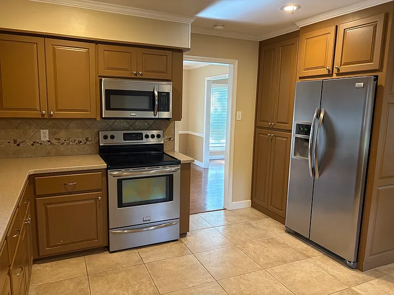 1708 Northline Dr — Photo 5