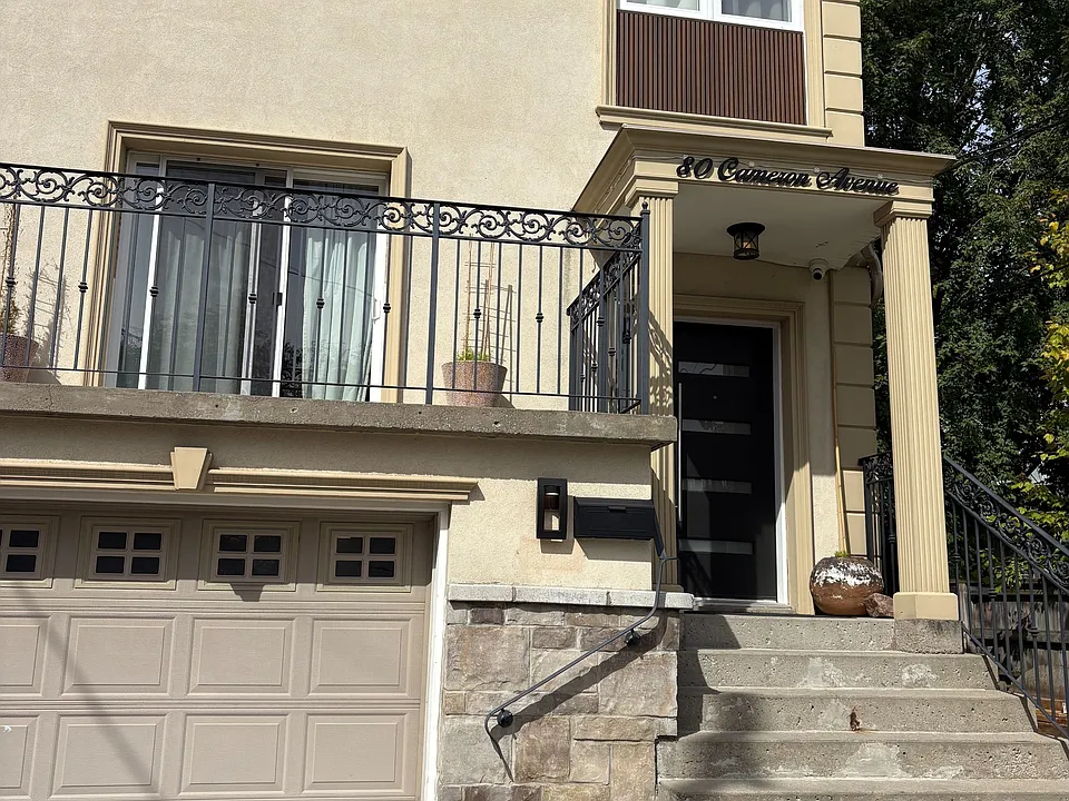80 Cameron Ave #2
