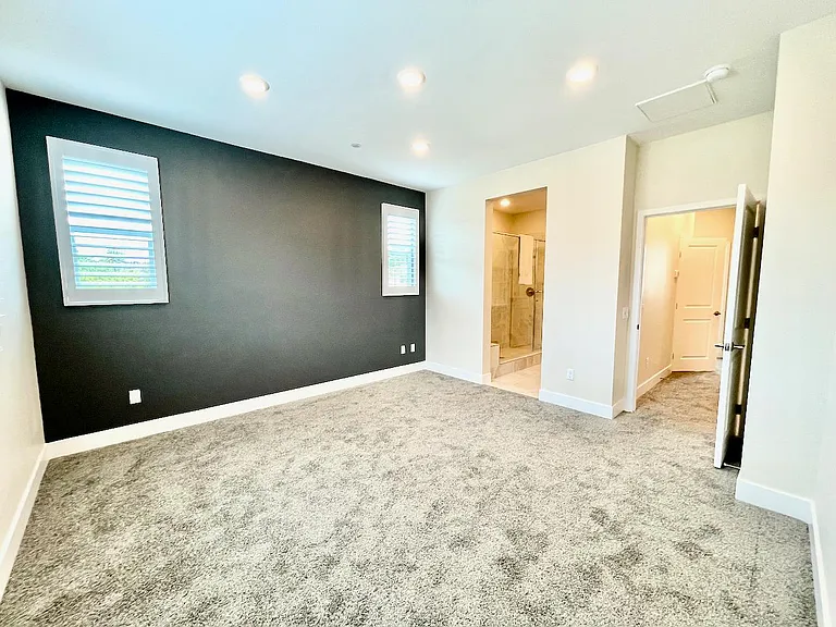 1692 Enterprise Dr — Photo 37