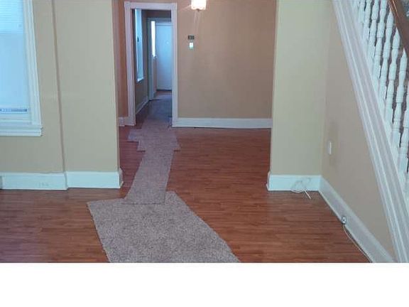 5th image of 1442 N Peach St
