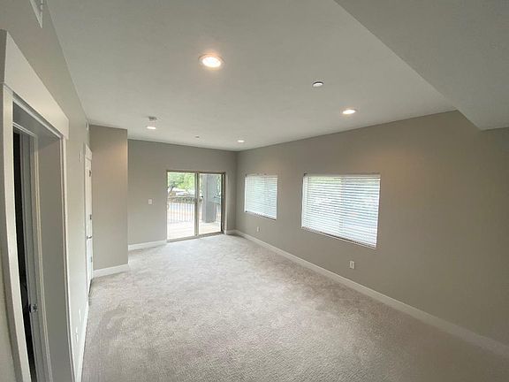 3rd image of 1225 E Wolf Hollow Ln #207