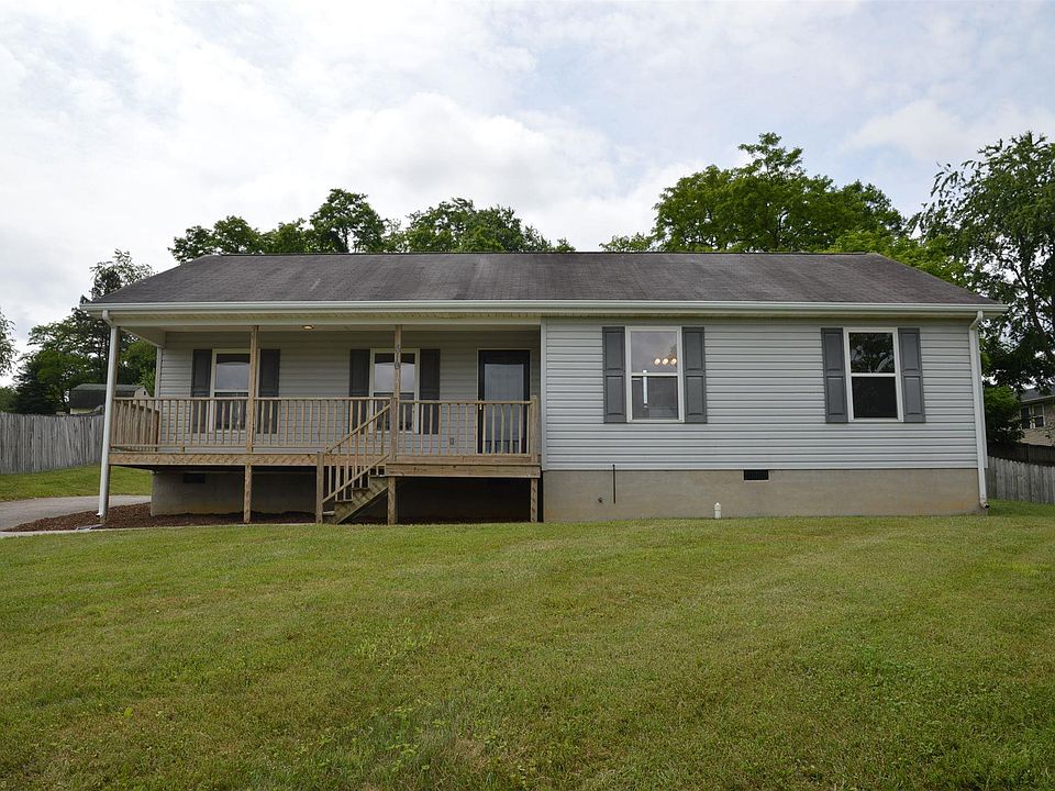 1st image of 610 Wades Ln