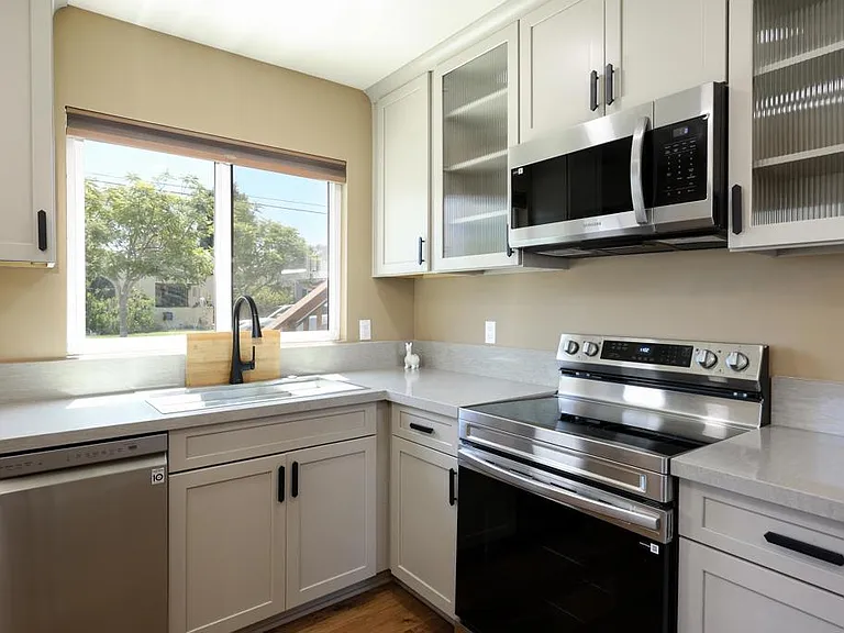 4960 Vista Pl — Photo 13