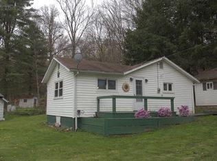 108 Garntham Ln, Pleasantville, PA 16341