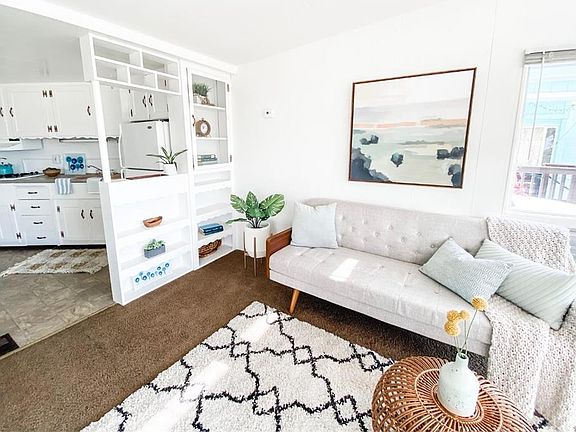 3rd image of 890 38th Ave #71