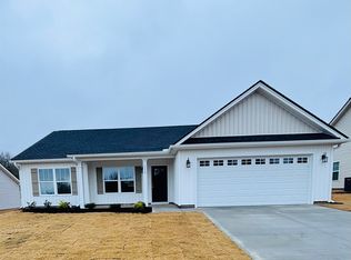 111 Brently Dr, Chesnee, SC 29323