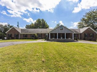 6202 Old Richmond Rd, Lexington, KY 40515