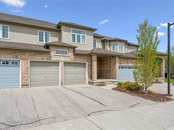 2nd image of 31 Townsend Dr #70