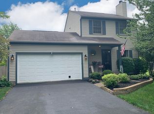 9725 Lynns Rd SW, Etna, OH 43062