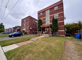 14 Crosthwaite Ave S, Hamilton, ON L8K2T8