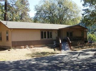 137 Tenney Dr, Rogue river, OR 97537