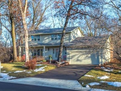 12817 Woodview Ct, Burnsville, MN, 55337