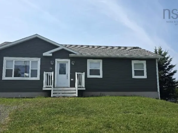 14 Lancaster Ave, New Glasgow, NS B2H 0A2