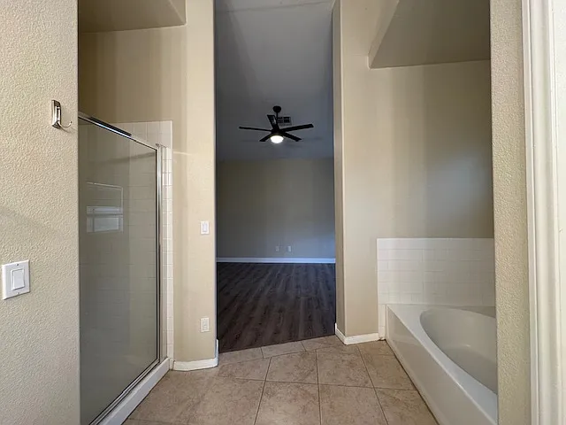 509 First Light St — Photo 19