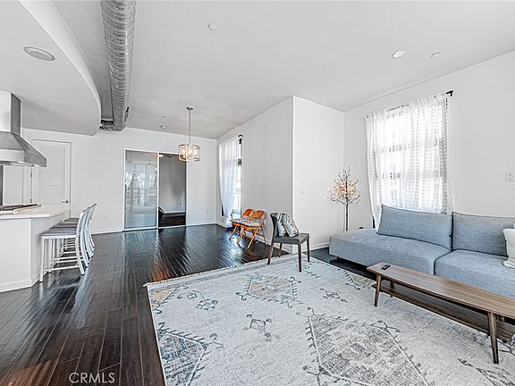 5th image of 133 Promenade #428